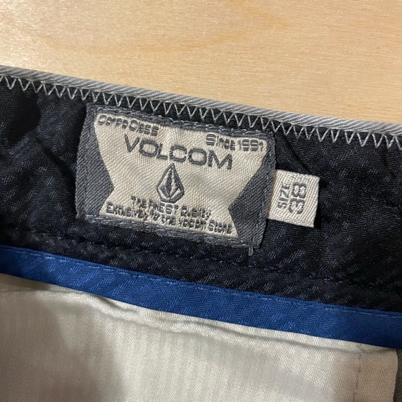 Volcom Men's Gray Shorts 38 (MS) - Picture 4 of 7